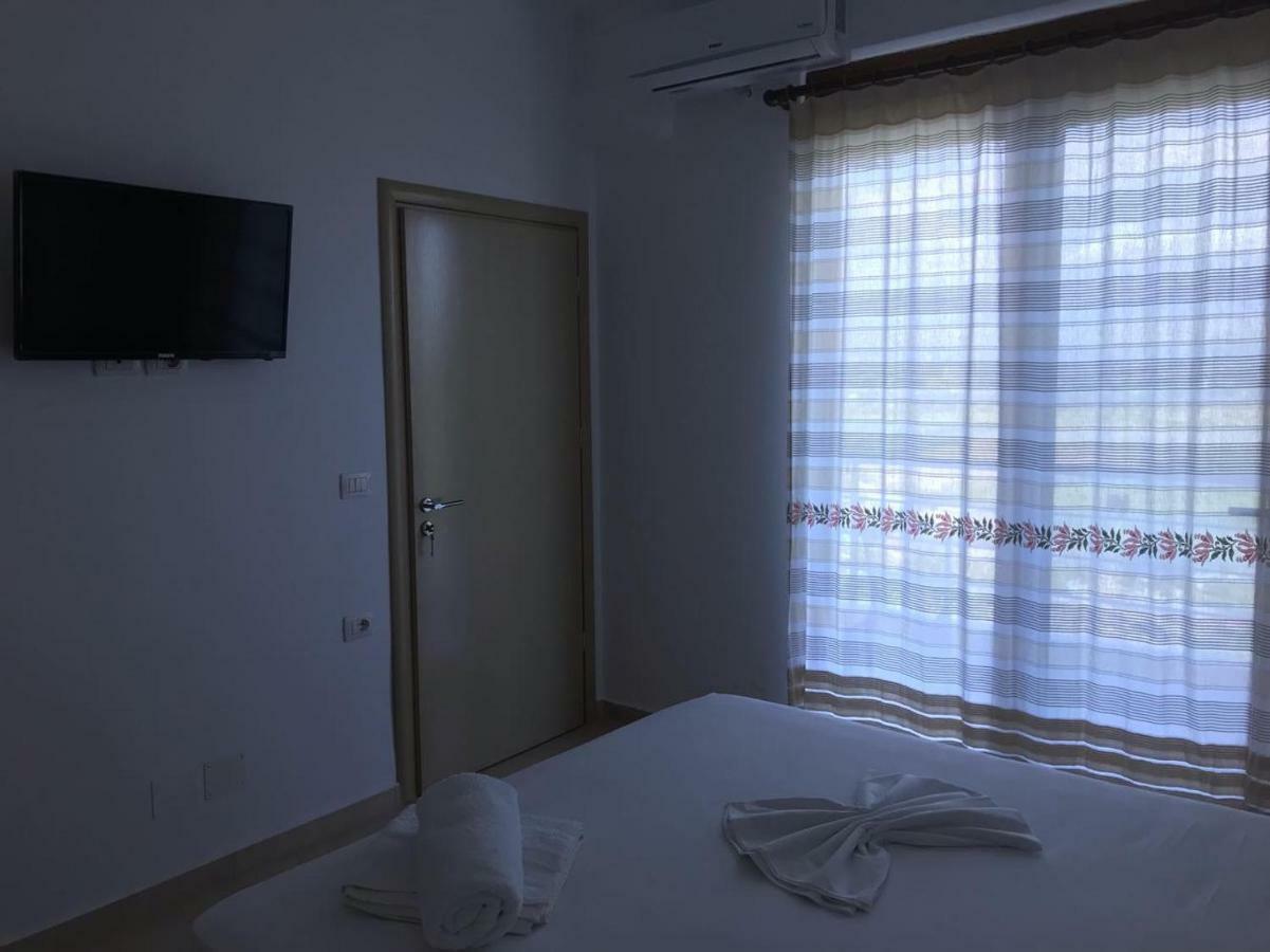 Hotel Hena