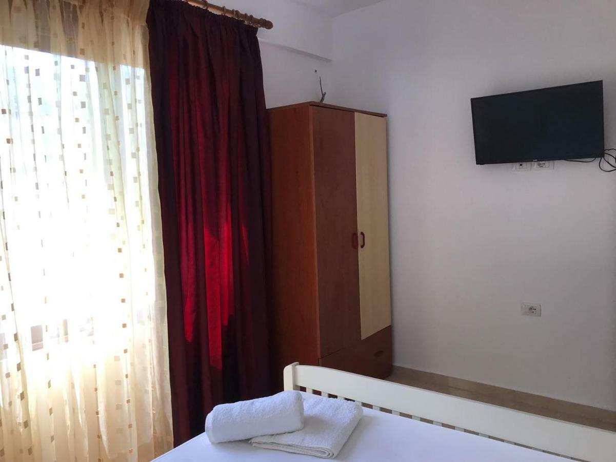 Hotel Hena Sarandë